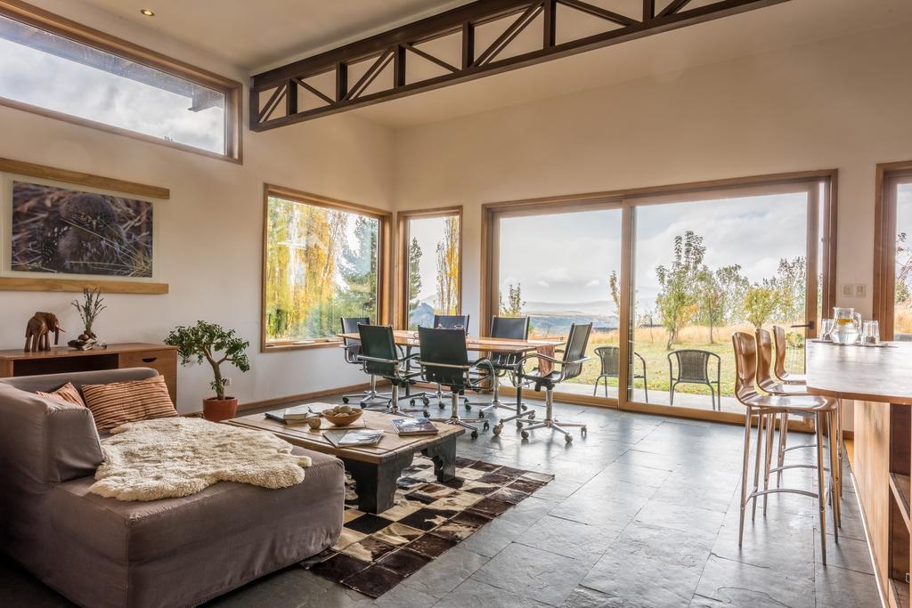 Hotel Patagonia House Койайке Экстерьер фото